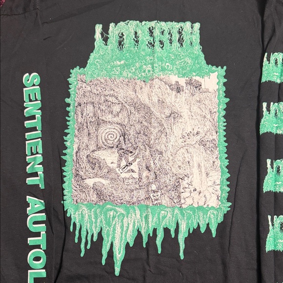 Undeath band shirt - Black and Green Graphic Long Sleeve Shirt - Picture 4 of 6